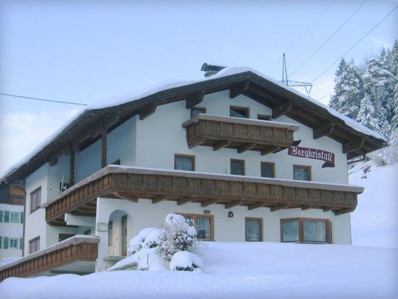 Ferienhaus Bergkristall Петтной-ам-Арльберг Екстер'єр фото